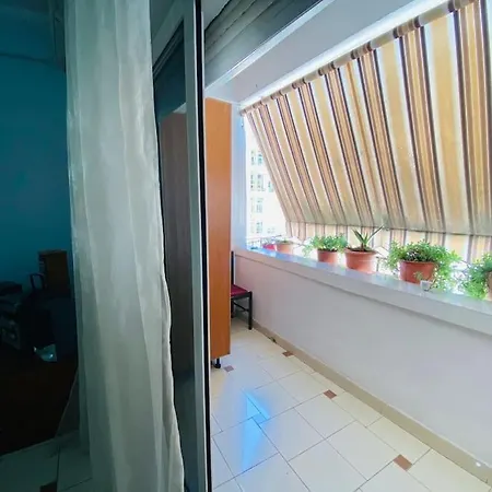 Apartment Downtown 2br Scenic Balconies Ac Wifi *